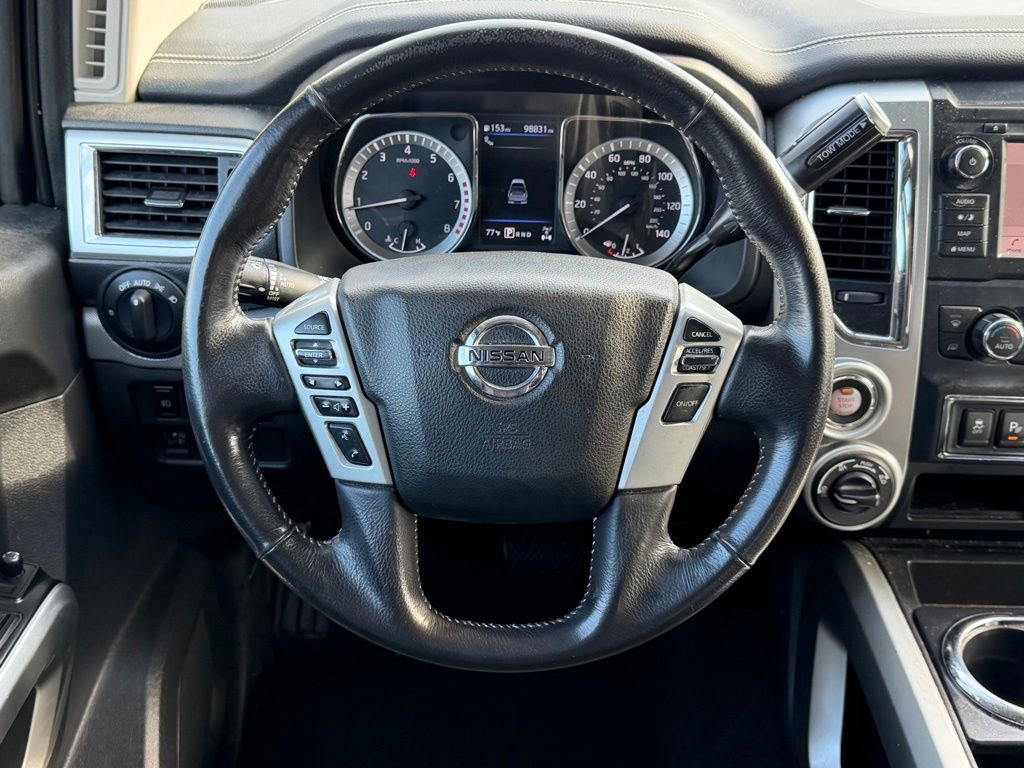 Used 2019 Nissan Titan PRO-4X AWD/4WD image 18
