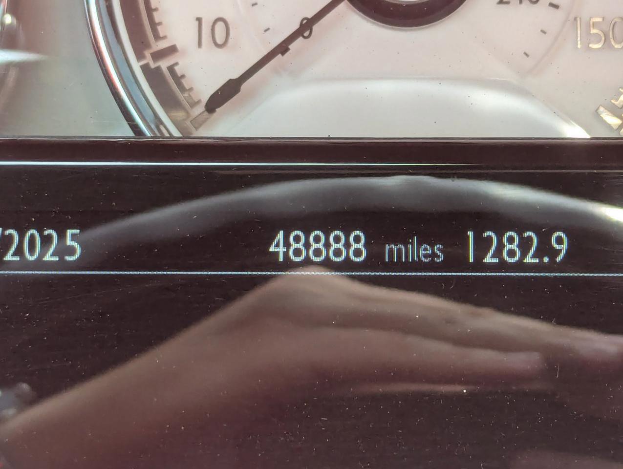 Used 2018 Rolls-Royce Dawn image 20