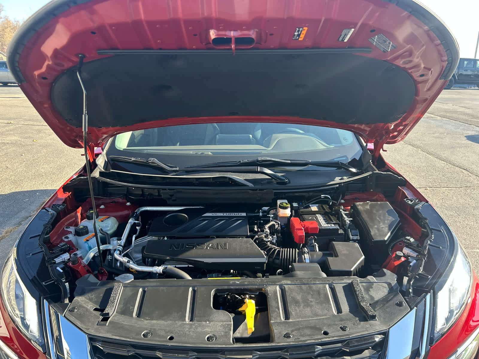 Used 2023 Nissan Rogue SV w/ SV Premium B Package image 29