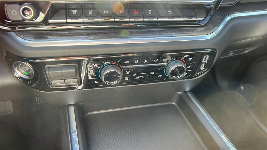 New 2026 Chevrolet Silverado 3500 LTZ w/ LTZ Plus Package image 27