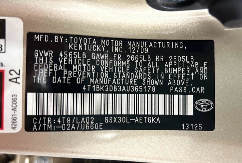 Used 2010 Toyota Avalon FWD image 19
