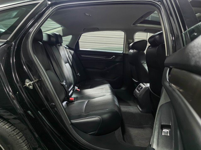 Used 2018 Honda Accord EX-L image 17