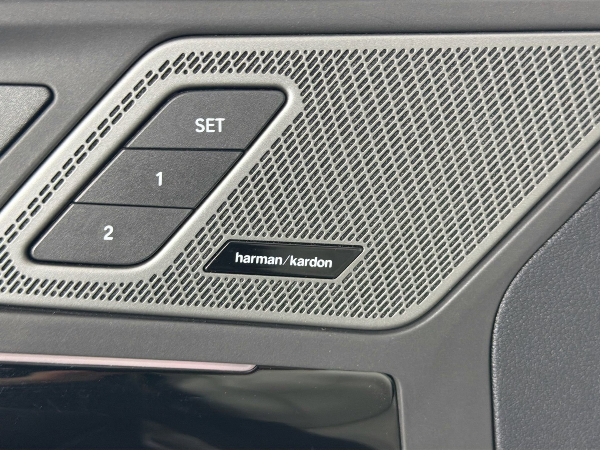 New 2026 BMW X1 xDrive28i w/ Technology Package image 18