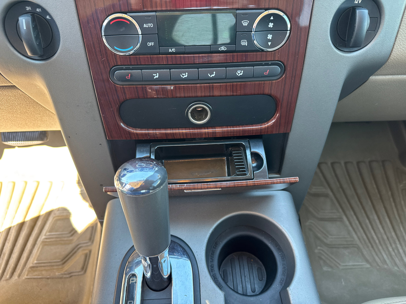 Used 2008 Ford F150 Lariat AWD/4WD image 12