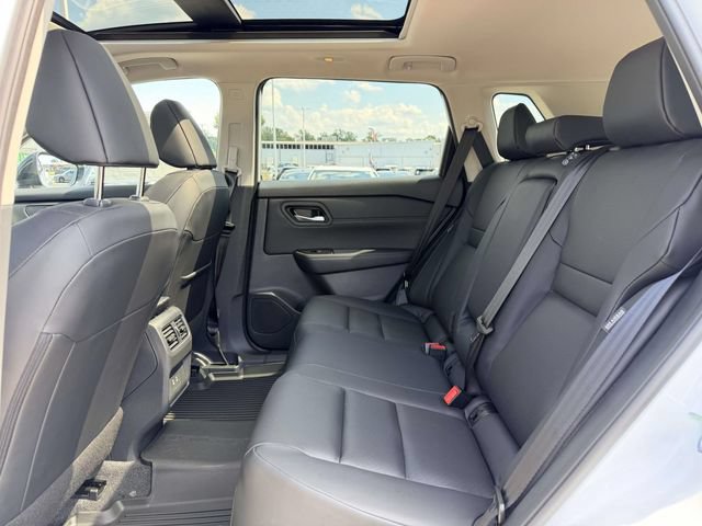 New 2026 Nissan Rogue Dark Armor FWD image 13
