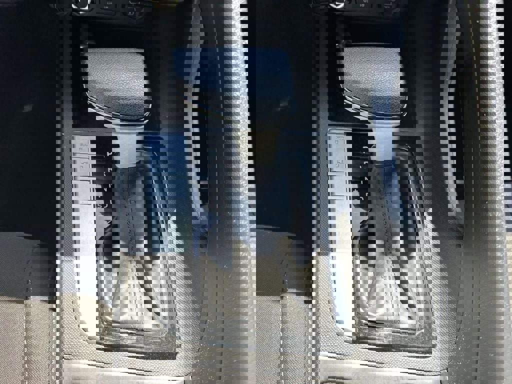 Used 2022 Hyundai Elantra SEL FWD image 20