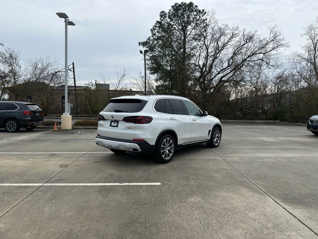 Used 2025 BMW X5 sDrive40i image 7