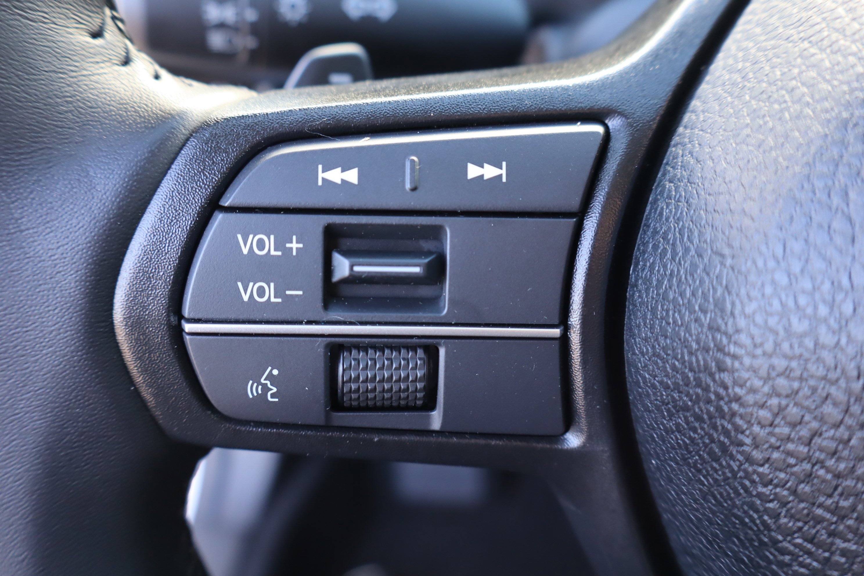 Used 2024 Honda Accord EX-L image 19