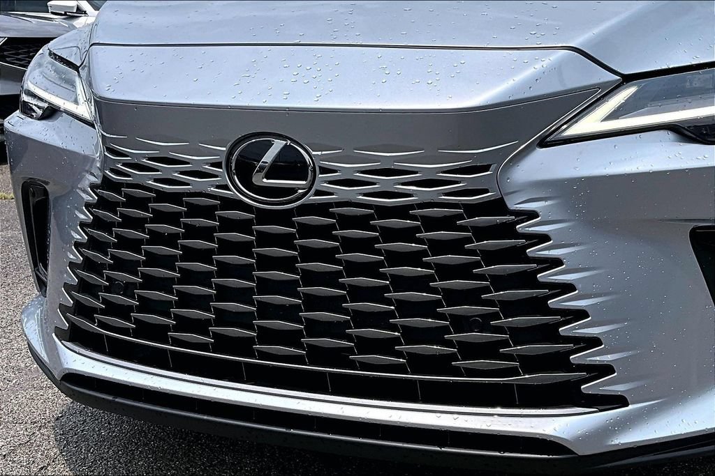 Used 2023 Lexus RX 350 w/ Accessory Package (2T) AWD/4WD image 38