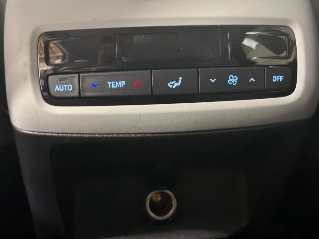 Used 2024 Hyundai Palisade SEL FWD image 19