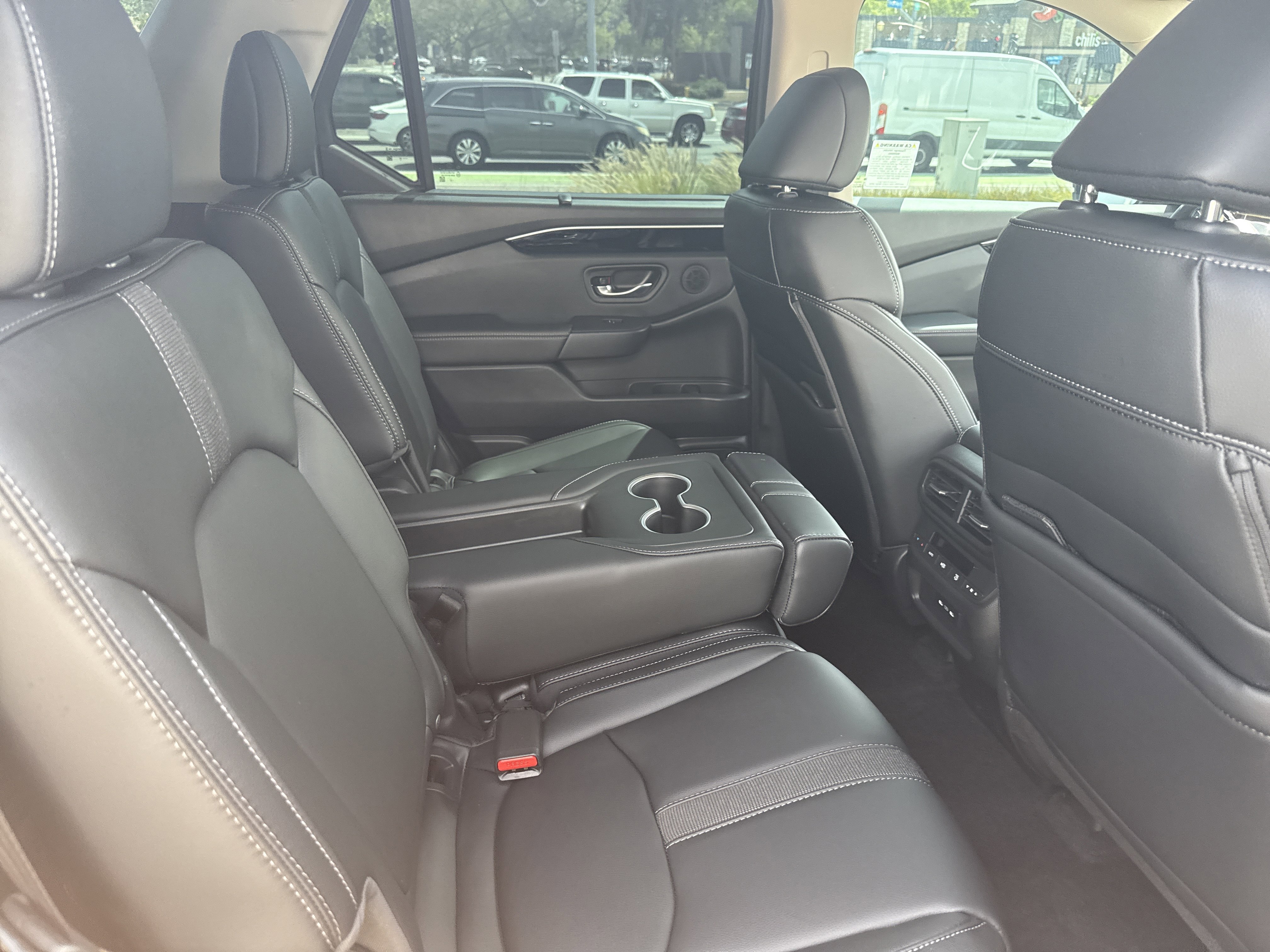 Certified 2025 Honda Pilot Touring image 12