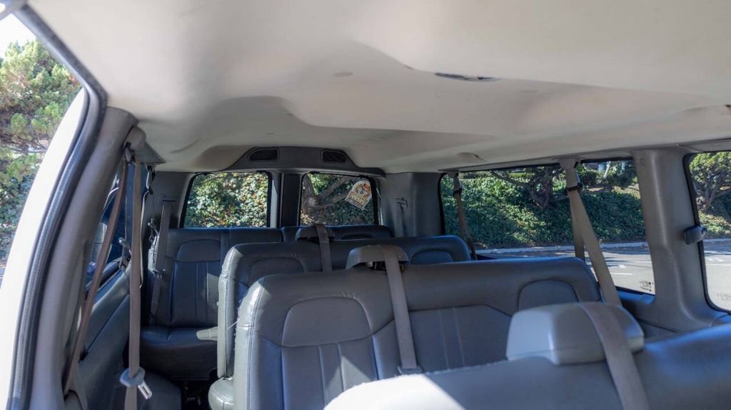 Used 2015 GMC Savana 3500 LS w/ Chrome Appearance Package image 27