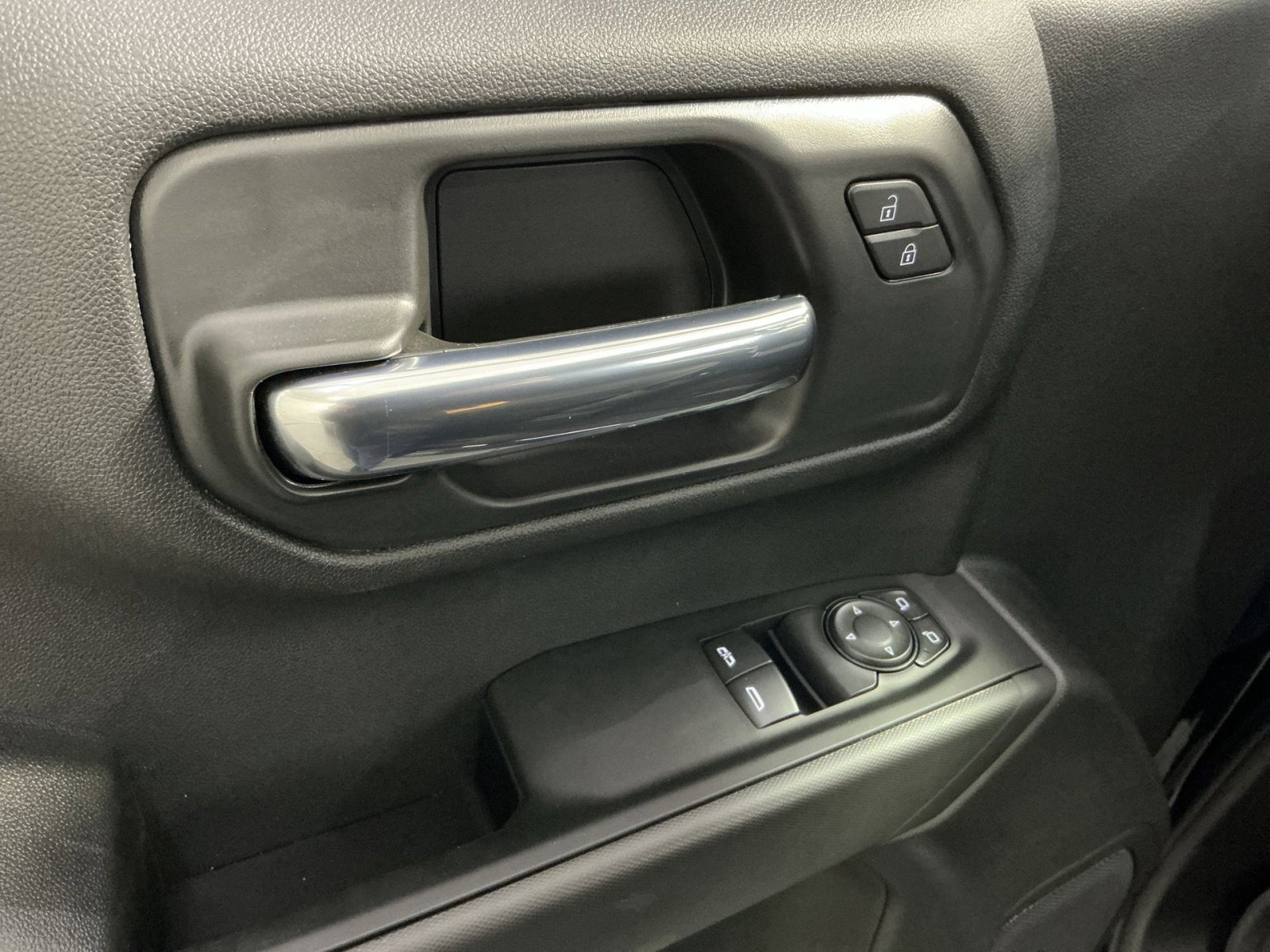 New 2026 Chevrolet Silverado 1500 W/T w/ WT Value Package image 23