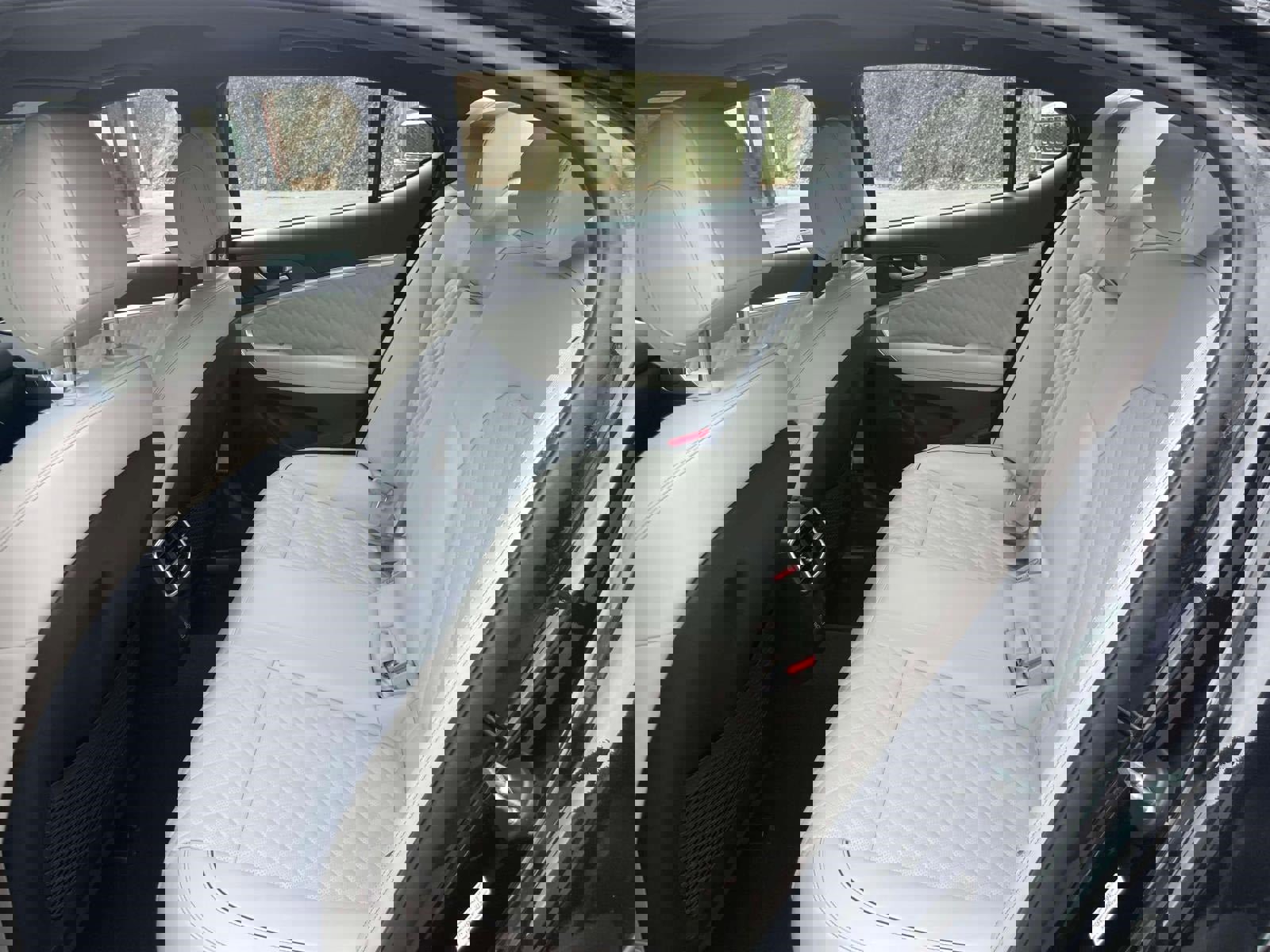 Used 2024 Genesis G70 3.3T Advanced w/ Sport Prestige Package image 12