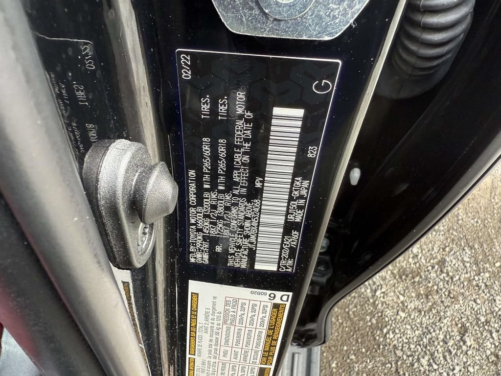 Used 2022 Lexus GX 460 Premium w/ Premium Plus Package AWD/4WD image 32