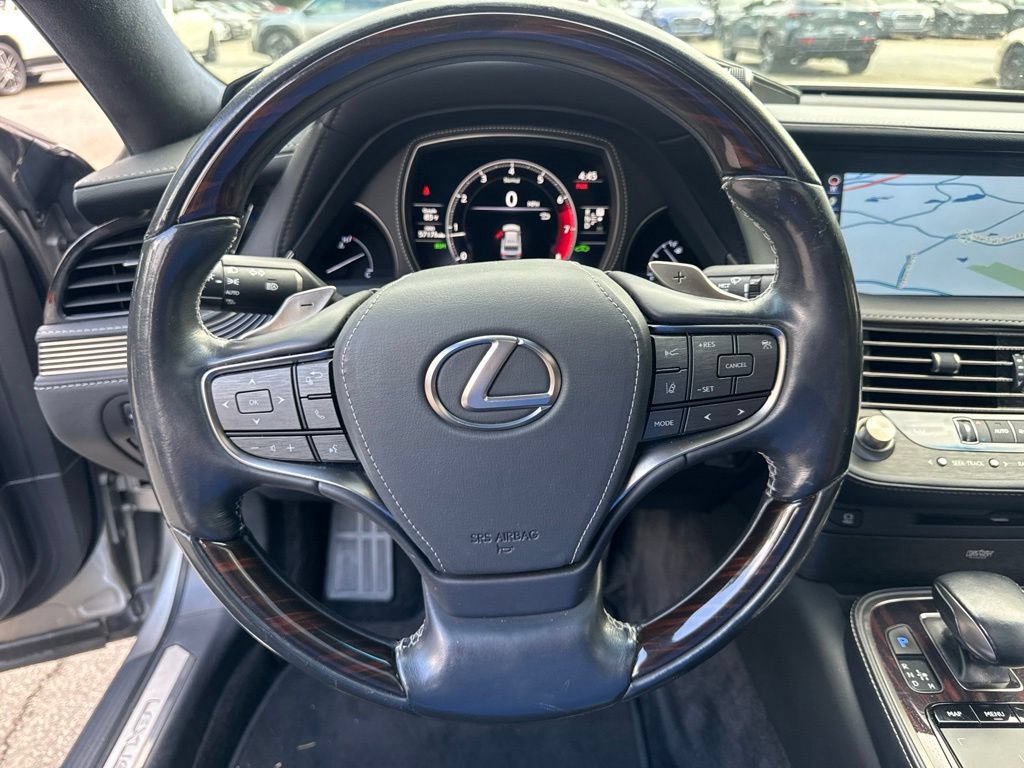 Used 2020 Lexus LS 500 w/ Interior Upgrade Package RWD image 19