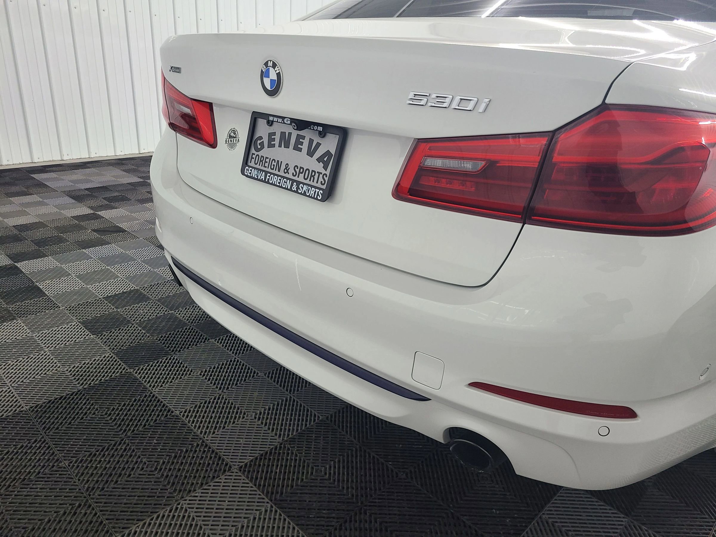 Used 2017 BMW 530i xDrive AWD/4WD image 19