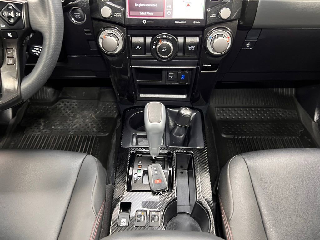 Used 2022 Toyota 4Runner TRD Off-Road Premium image 6