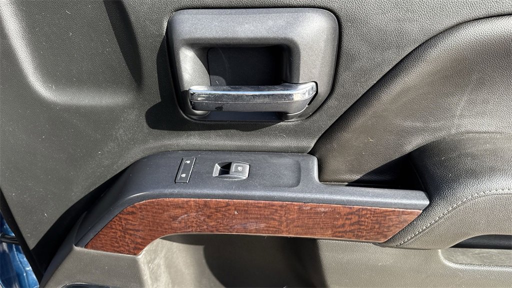 Used 2018 GMC Sierra 1500 SLT image 45