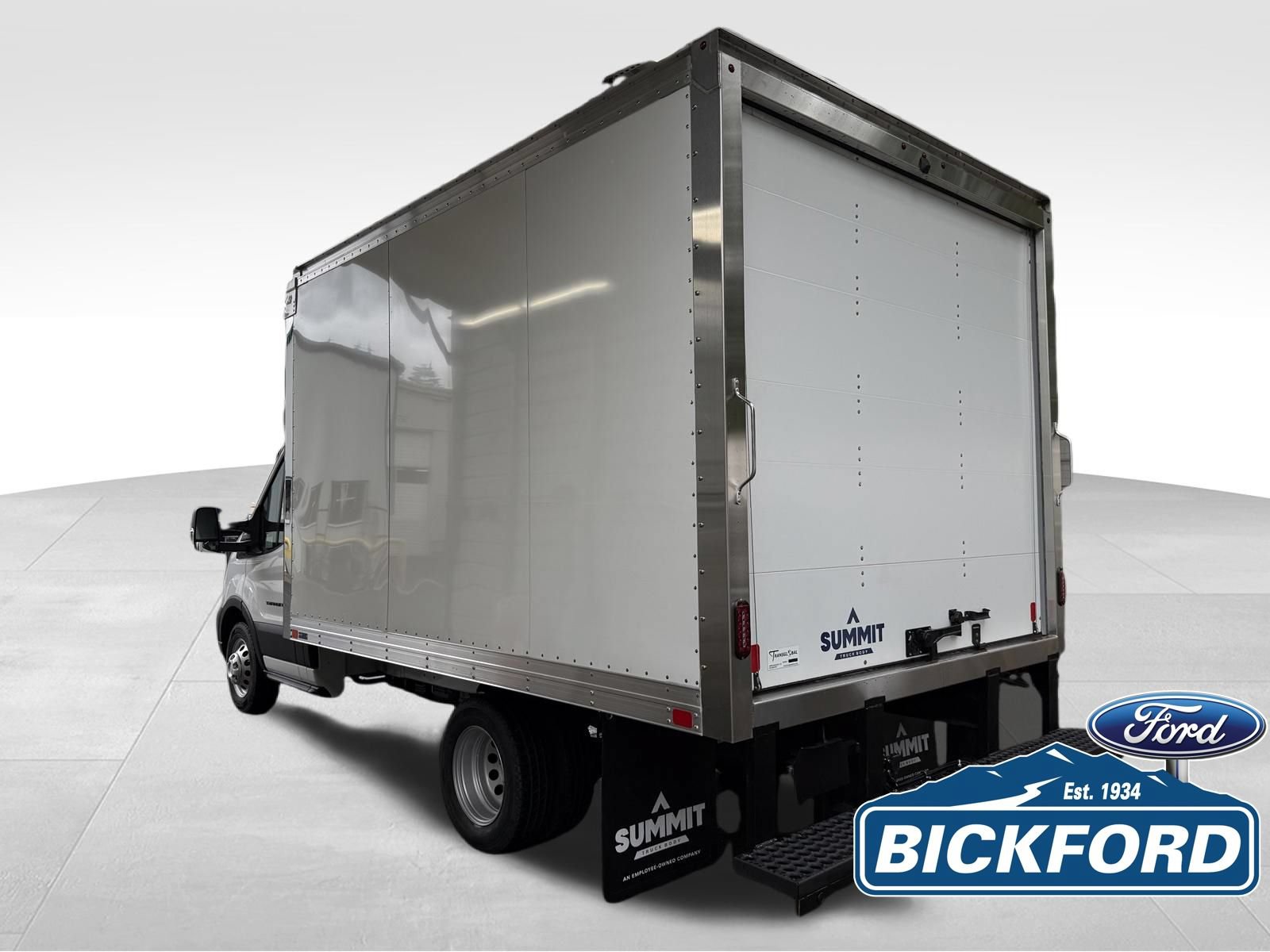 New 2026 Ford Transit 350 Low Roof DRW AWD image 8