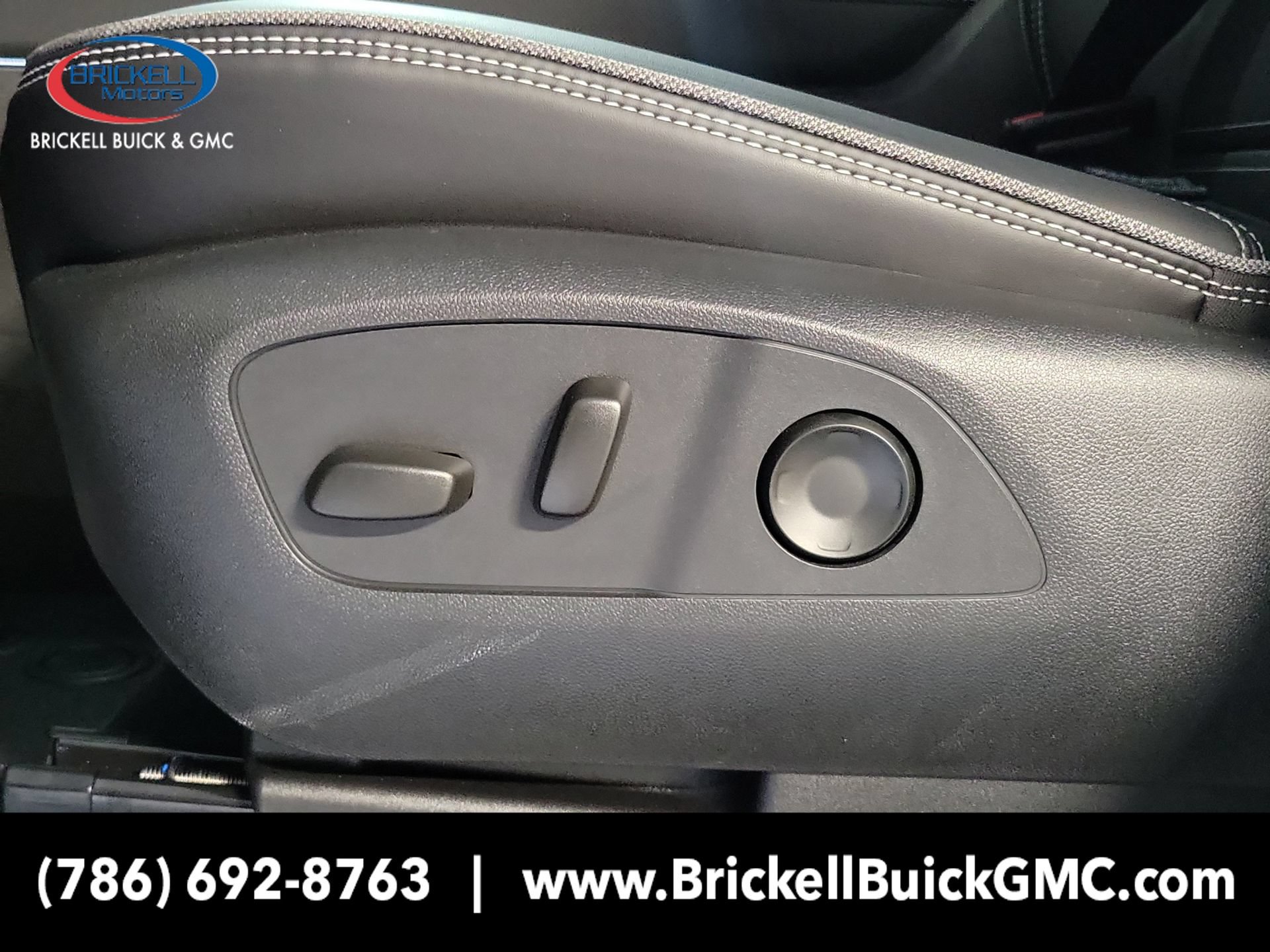 New 2025 GMC Sierra EV Denali AWD/4WD image 16
