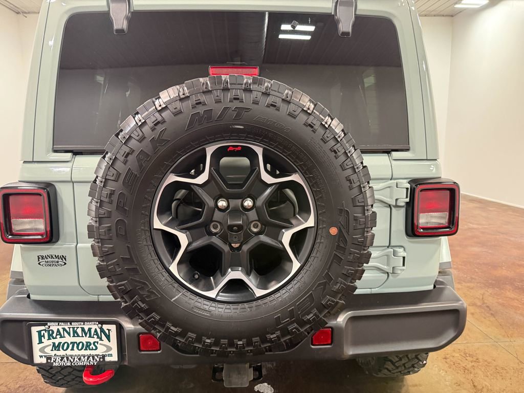 Used 2023 Jeep Wrangler Unlimited Rubicon w/ Cold Weather Group image 97