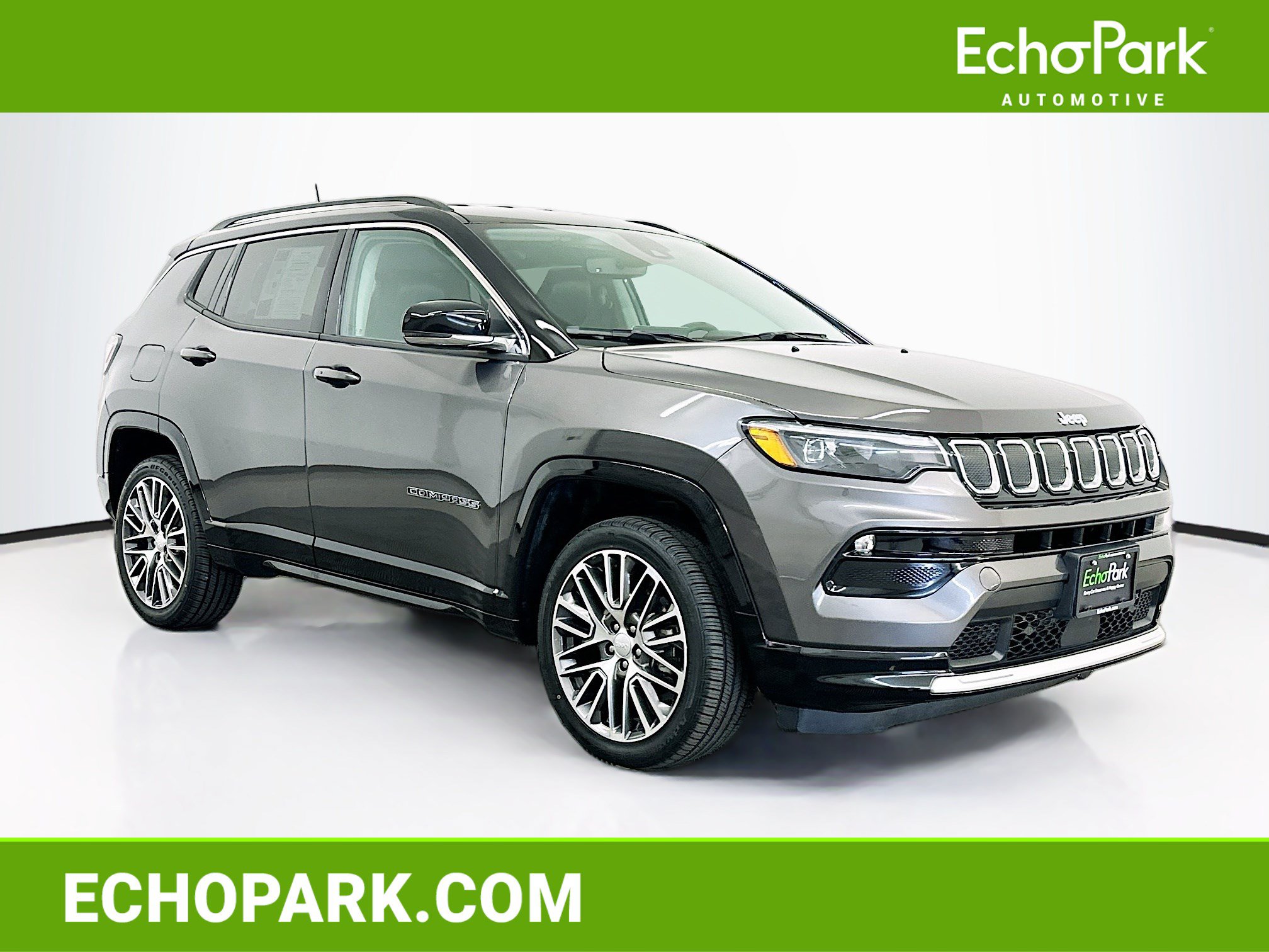 Used 2022 Jeep Compass Limited w/ Elite Group AWD/4WD image 1