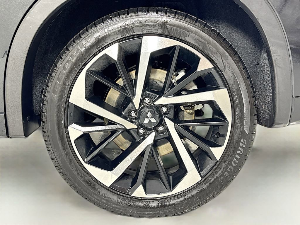 Used 2024 Mitsubishi Outlander SEL image 11