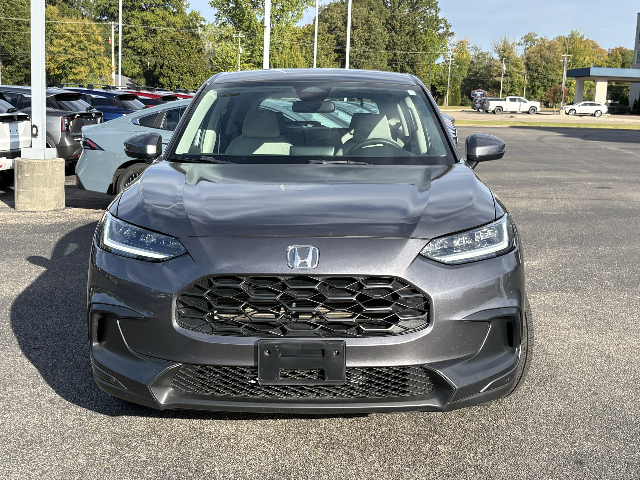Used 2024 Honda HR-V LX image 2