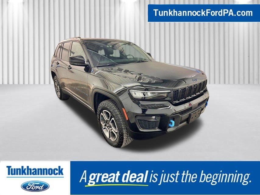 Used 2022 Jeep Grand Cherokee Trailhawk w/ Luxury Tech Group III