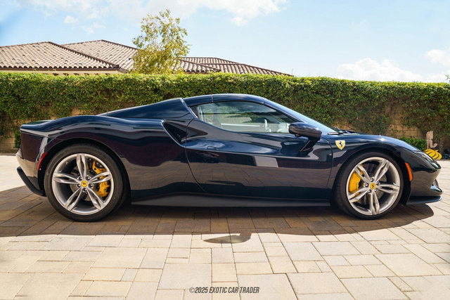 Used 2025 Ferrari 296 GTS RWD image 21