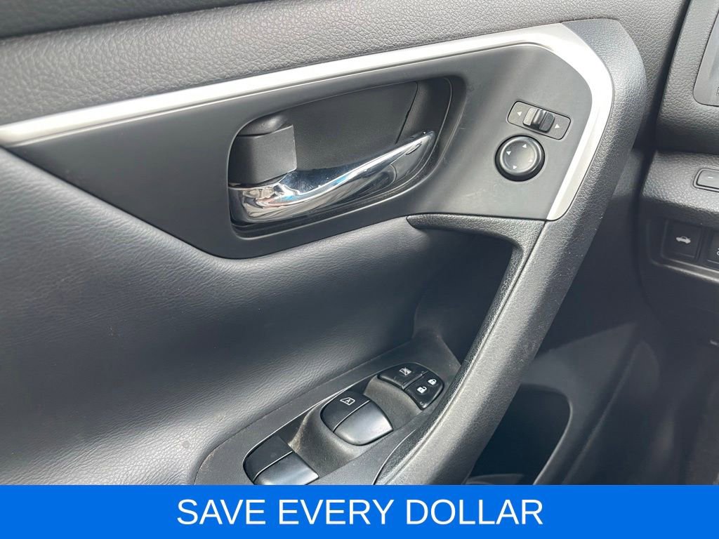 Used 2016 Nissan Altima 2.5 SV FWD image 16