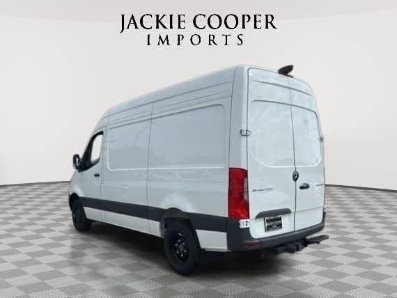 New 2024 Mercedes-Benz Sprinter 144 Cargo