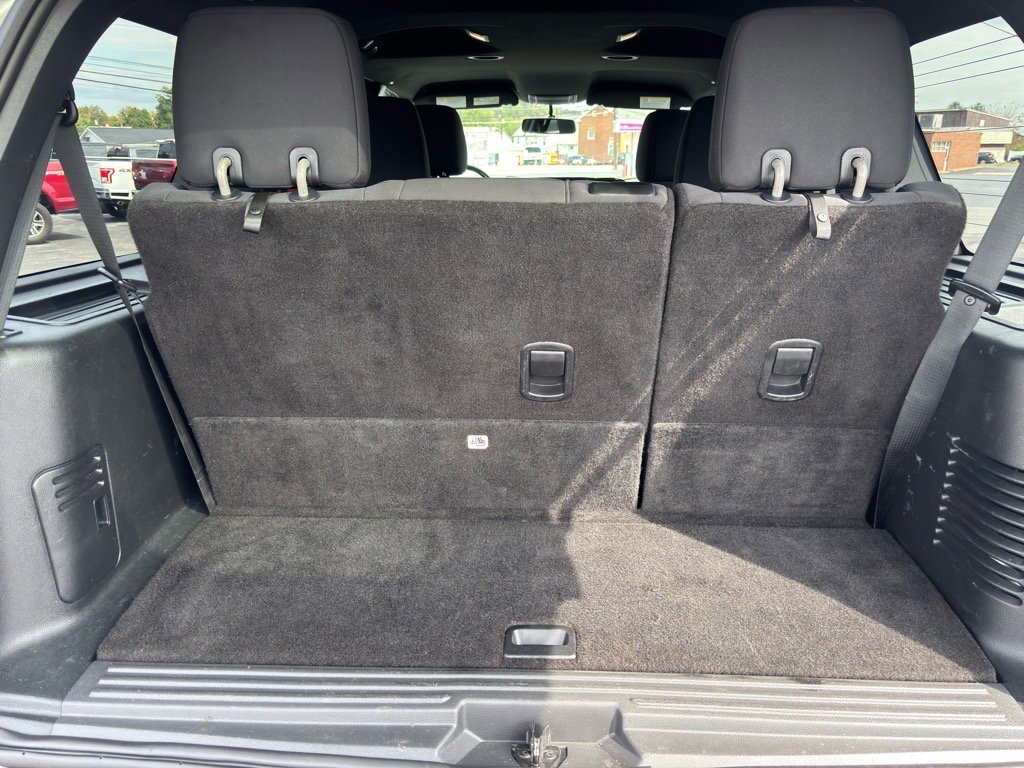 Used 2017 Ford Expedition XL w/ Equipment Group 101A AWD/4WD image 26