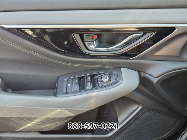 Used 2025 Subaru Outback Onyx Edition AWD/4WD image 31
