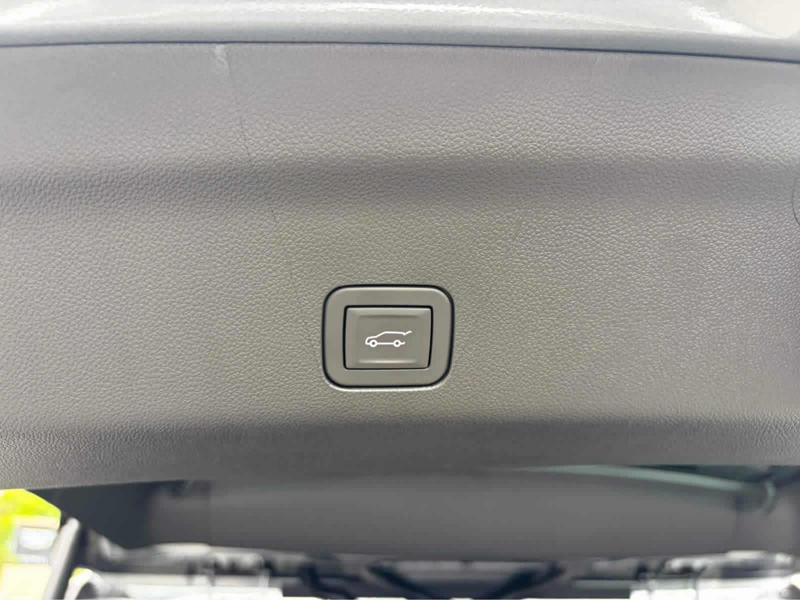 Used 2026 Cadillac Escalade ESV V AWD/4WD image 37