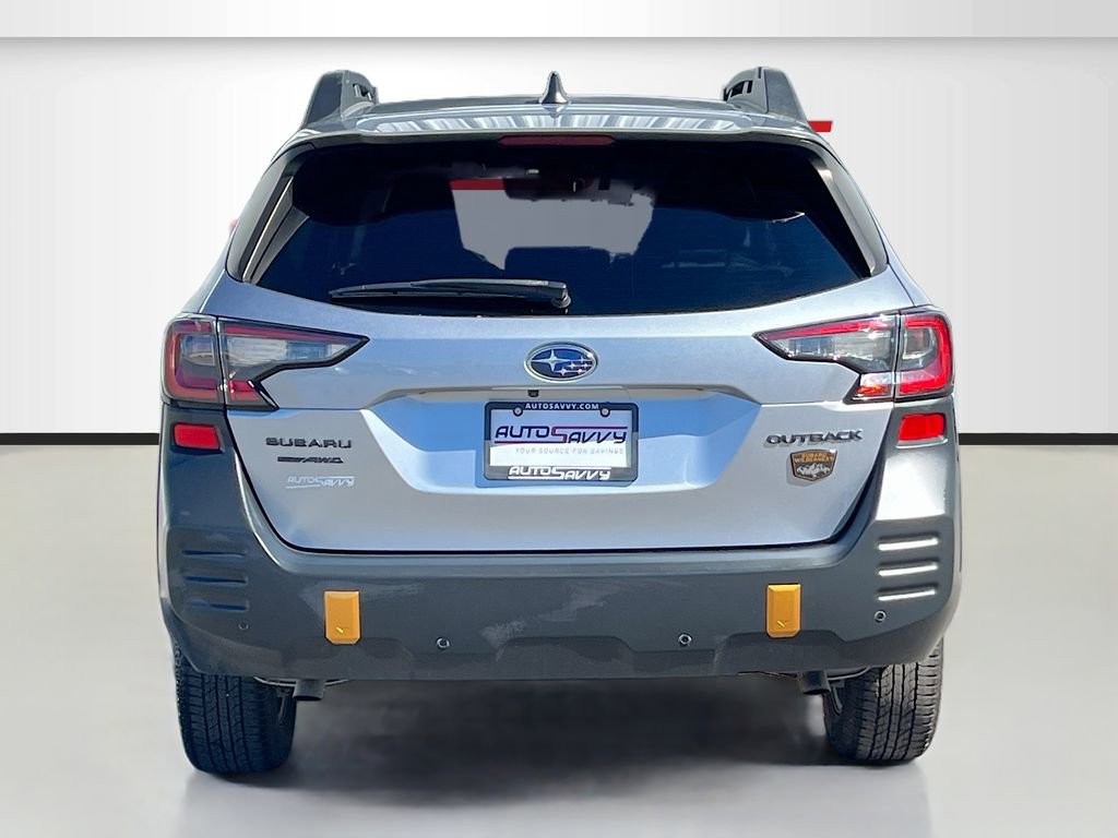 Used 2022 Subaru Outback Wilderness AWD/4WD image 6