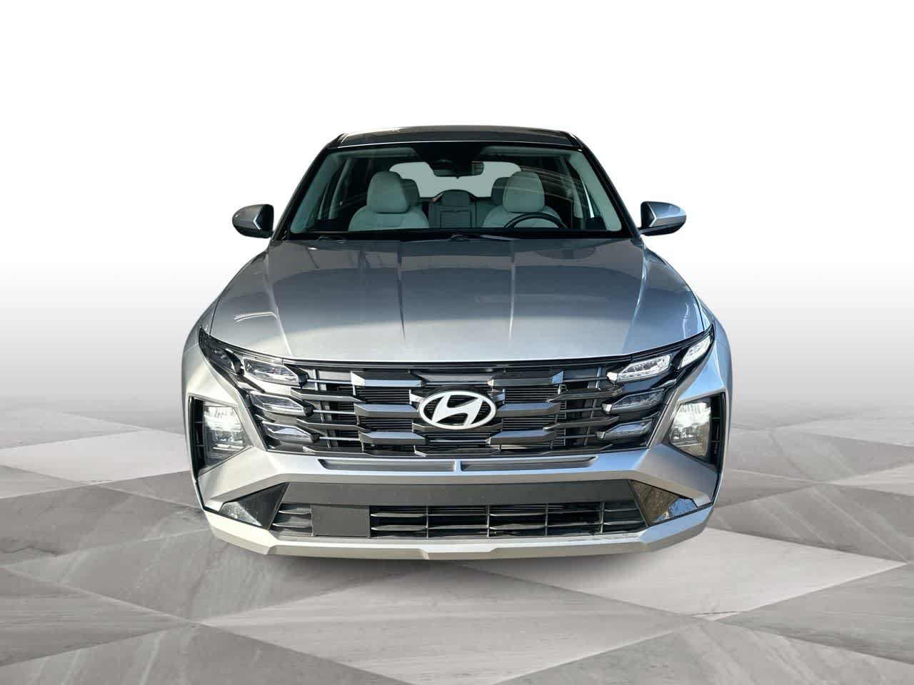 Used 2026 Hyundai Tucson SE FWD image 3