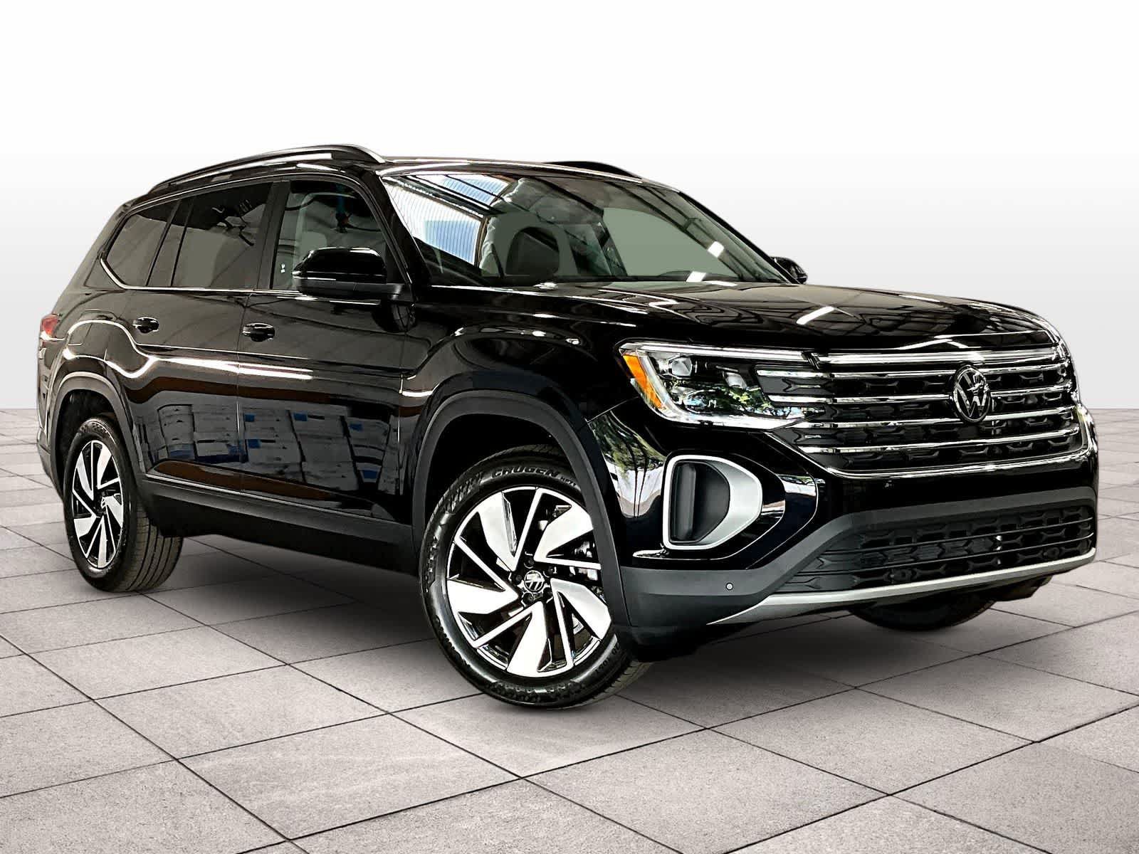 New 2026 Volkswagen Atlas SE AWD/4WD image 2