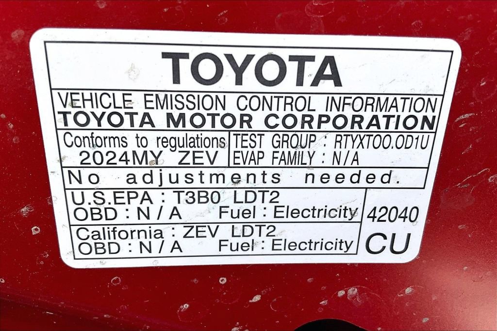 Used 2024 Subaru Solterra Limited image 36