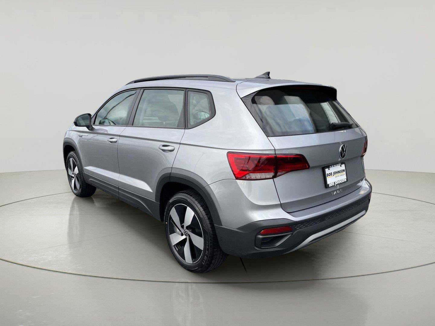 Used 2024 Volkswagen Taos S AWD/4WD image 5