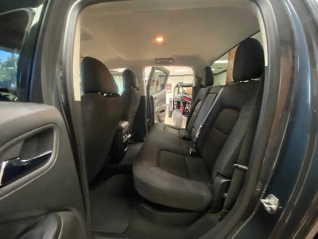 Used 2016 GMC Canyon SLE RWD image 15