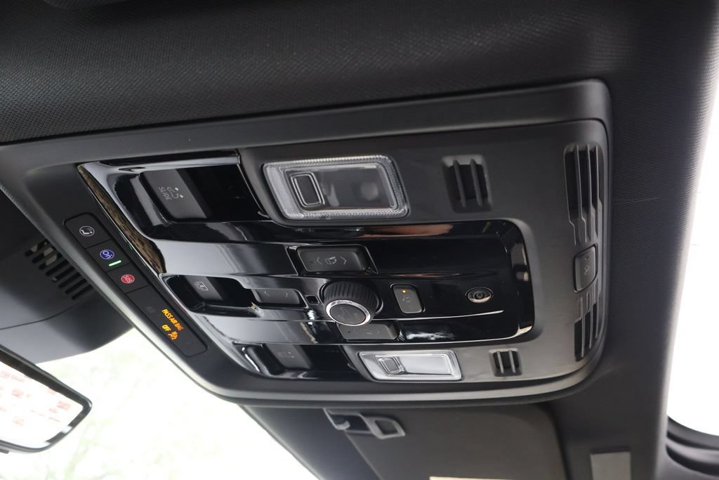 New 2026 Chevrolet Tahoe Premier AWD/4WD image 38