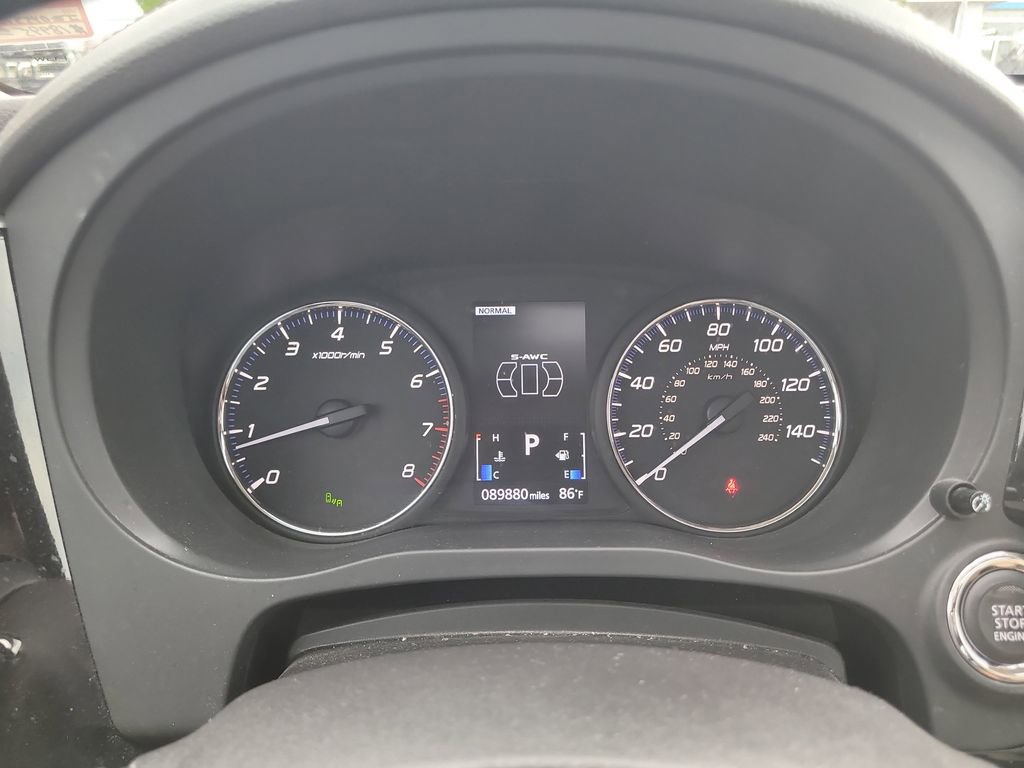 Used 2018 Mitsubishi Outlander GT AWD/4WD image 34