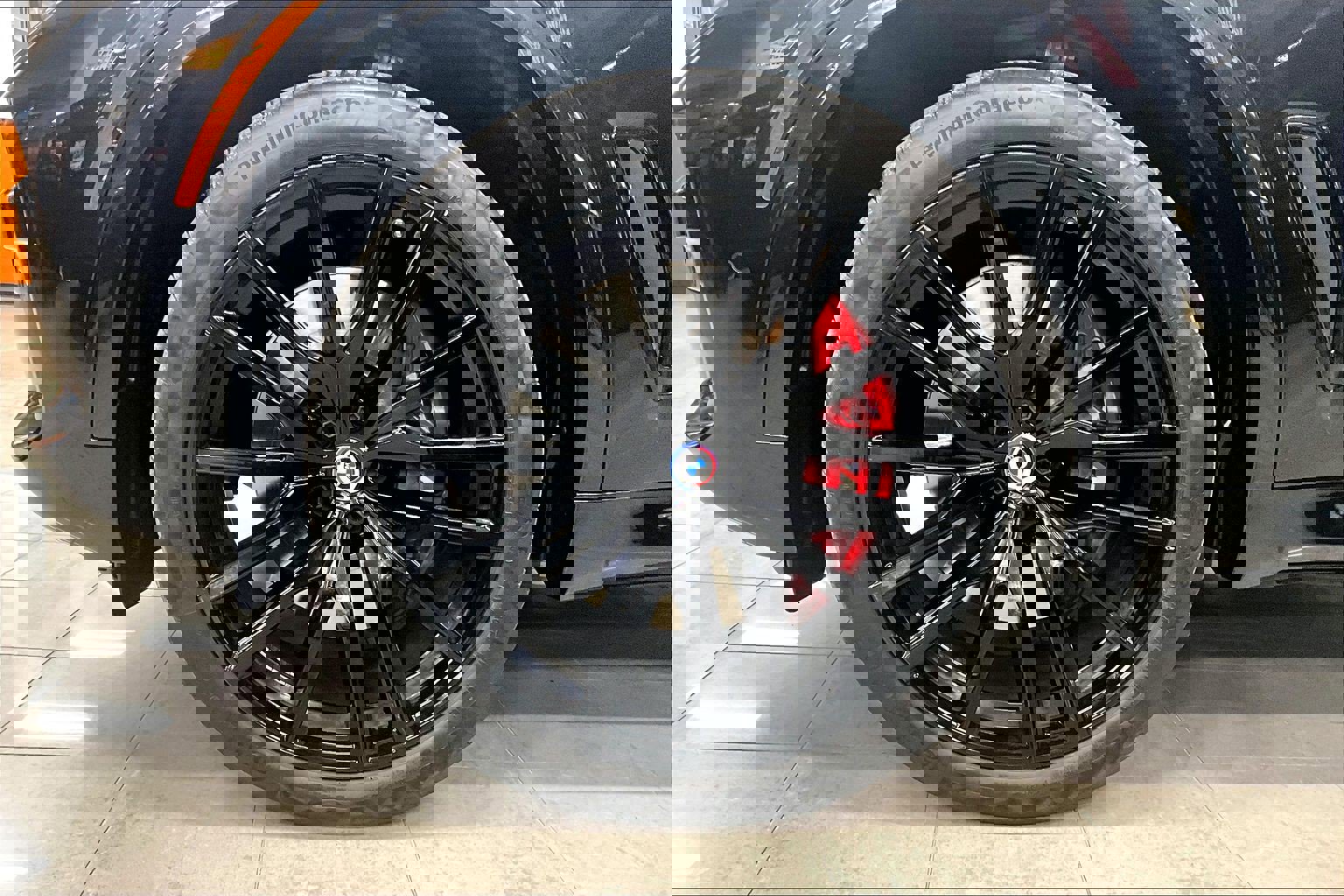 Used 2023 BMW X5 M50i w/ Executive Package image 9