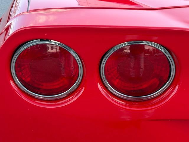 Used 2012 Chevrolet Corvette Grand Sport w/ 3LT Preferred Equipment Group RWD image 19