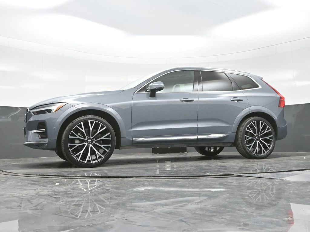 Used 2022 Volvo XC60 B6 Inscription w/ Advanced Package image 21