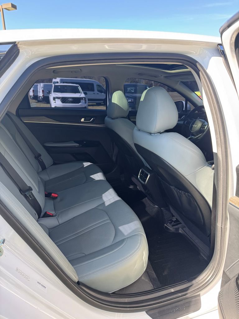 Used 2023 Kia K5 EX w/ EX Premium Package image 13