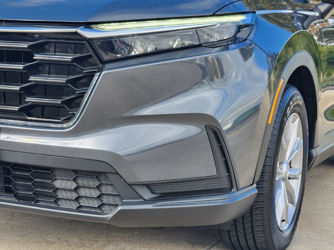 Used 2023 Honda CR-V EX image 9