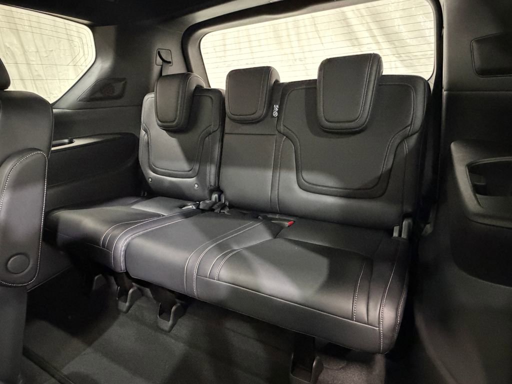 New 2026 Nissan Armada PRO-4X AWD/4WD image 36